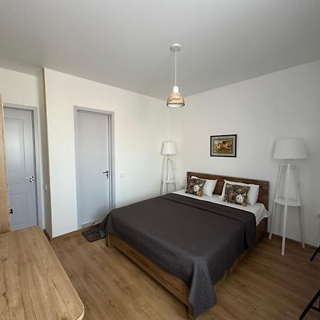 Hotel Home Tbiliszi Kültér fotó