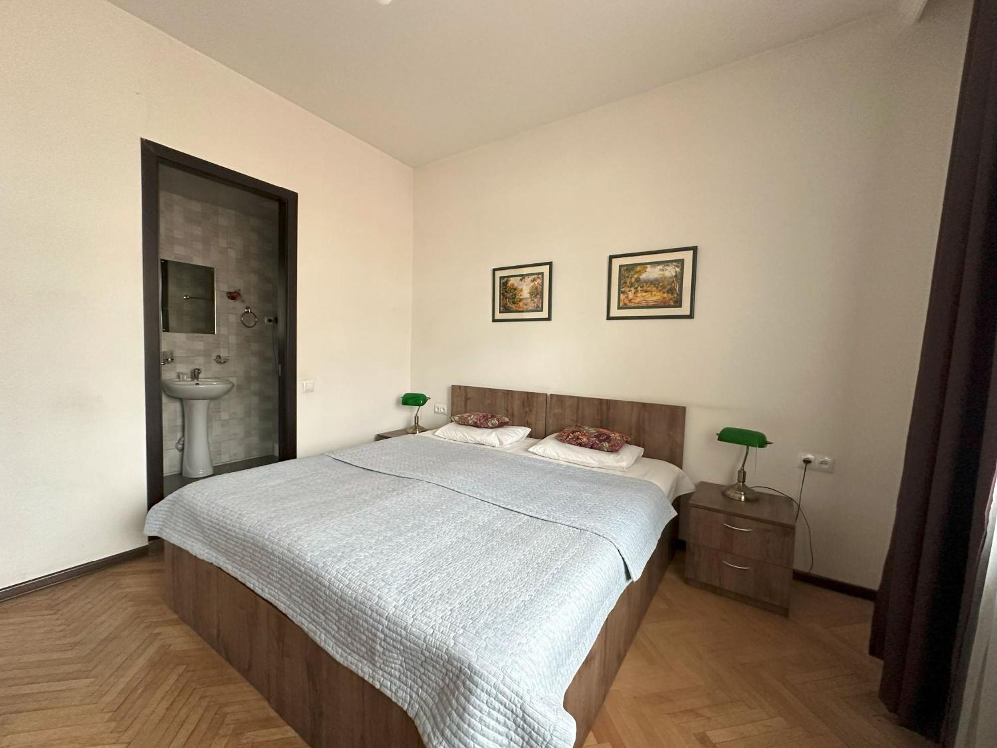 Hotel Home Tbiliszi Kültér fotó