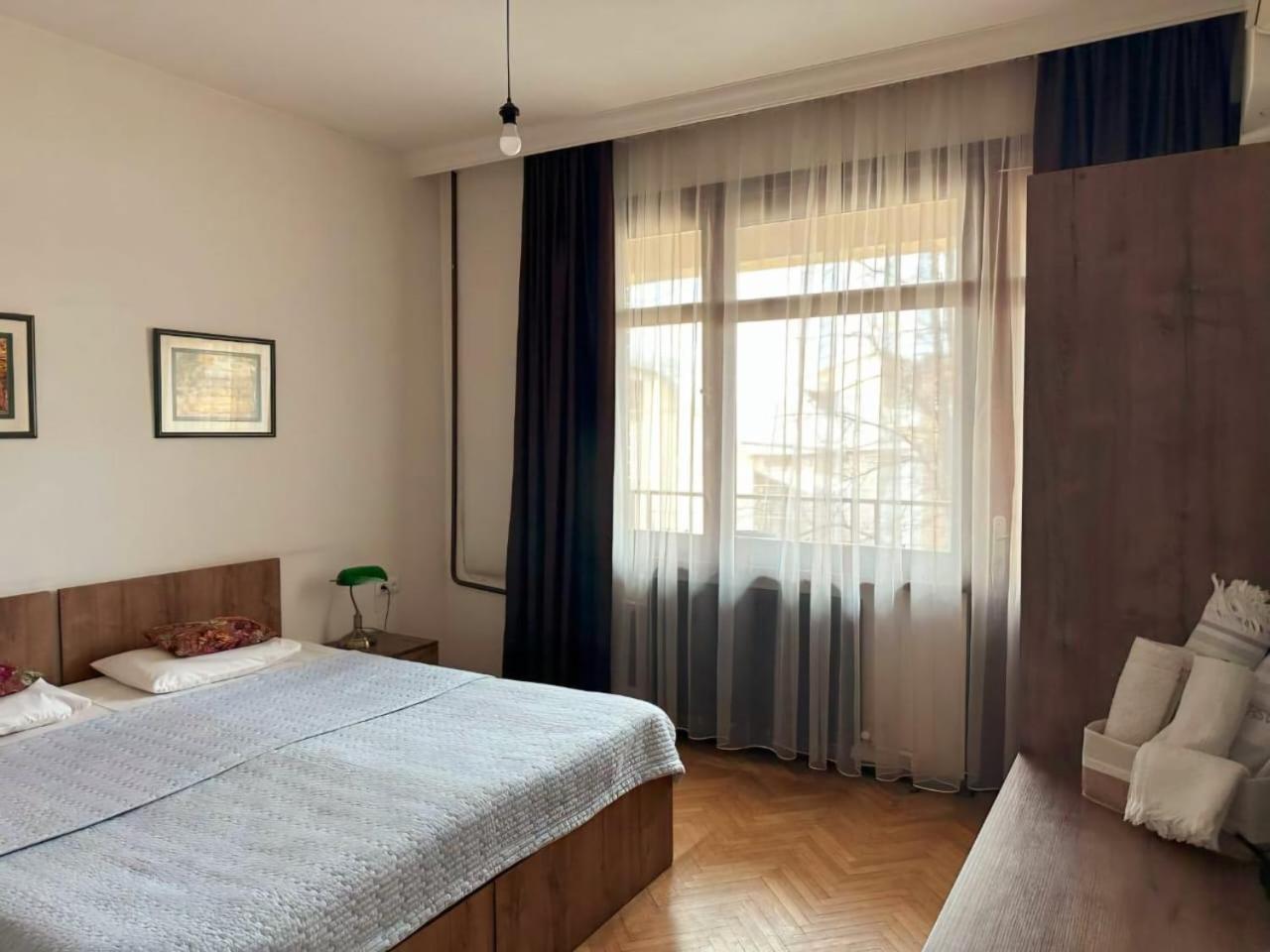 Hotel Home Tbiliszi Kültér fotó